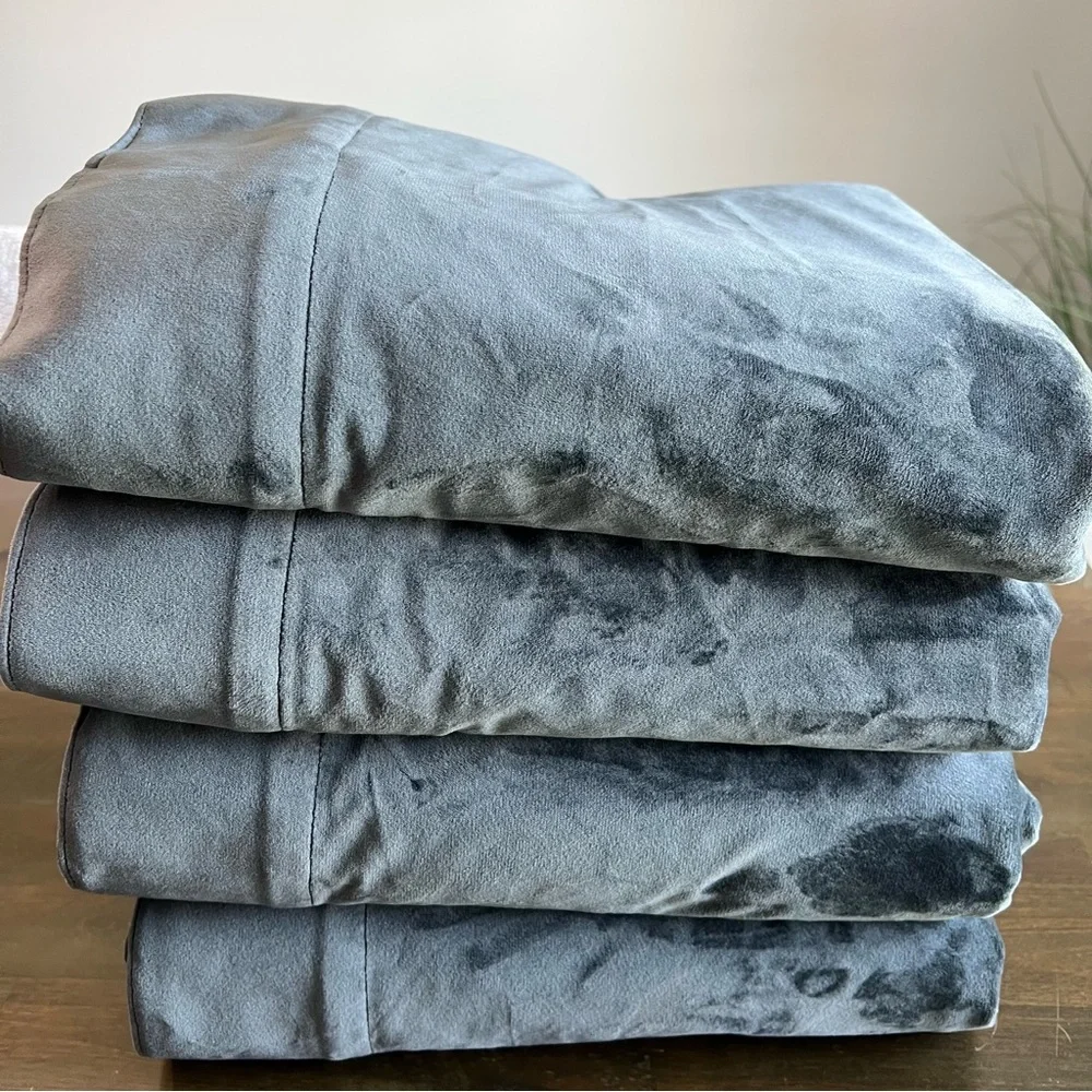 Set of 4 dark gray luxury velvet curtains 49x92.5in EUC